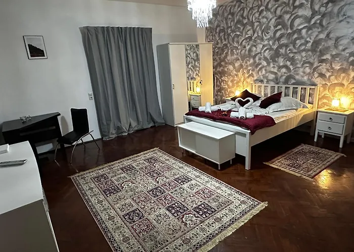 Velvet Sforii 公寓 *